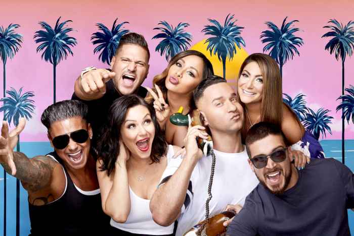 The Cast of Jersey Shore Family Vacation Snooki Announces Shes Retiring
