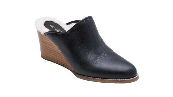 André Assous Sage Wedge Mule