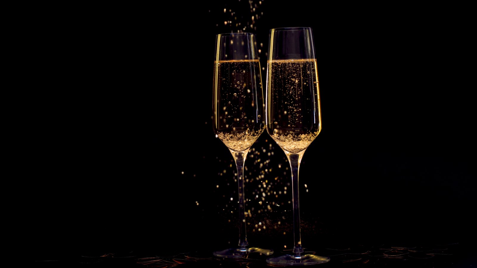 New-Year's-Eve-Champagne
