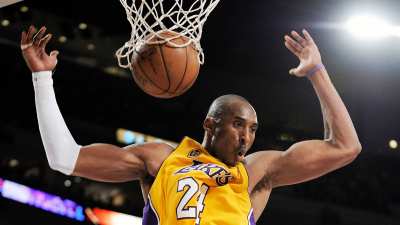 Kobe Bryant Playing for the Lakers in 2008 Kobe Bryants Life in Pictures