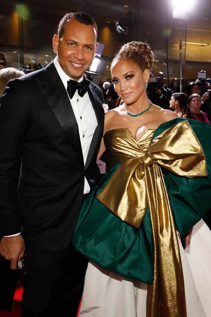 Alex Rodriguez Pens Sweet Message to Jennifer Lopez After Golden Globes Loss