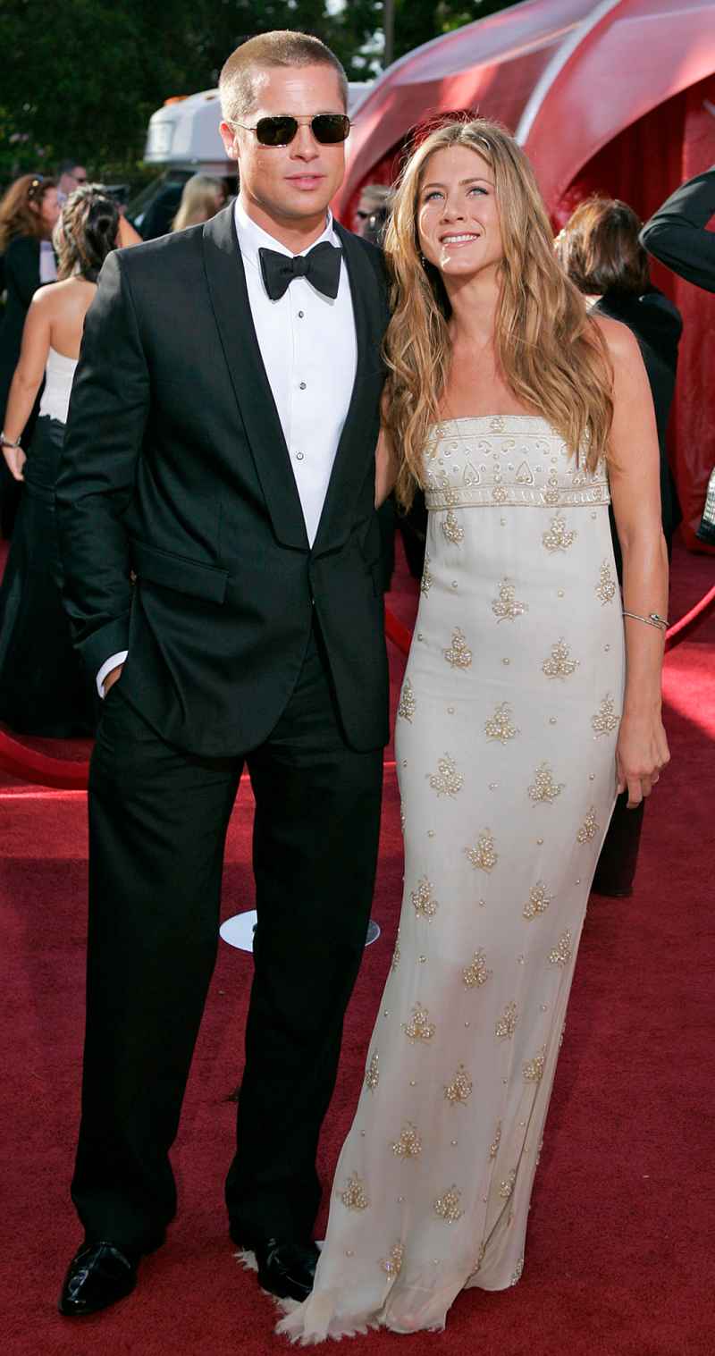 BraBrad Pitt and Jennifer Aniston Red Carpets - 2004 Emmys