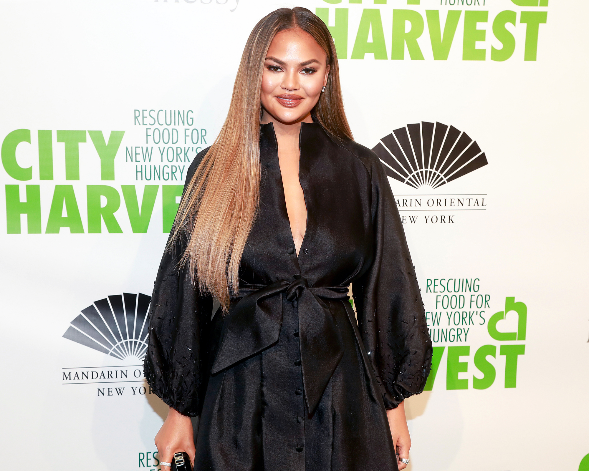 Chrissy Teigen Defends Bone Broth, Credits It For Helping Her After Kids