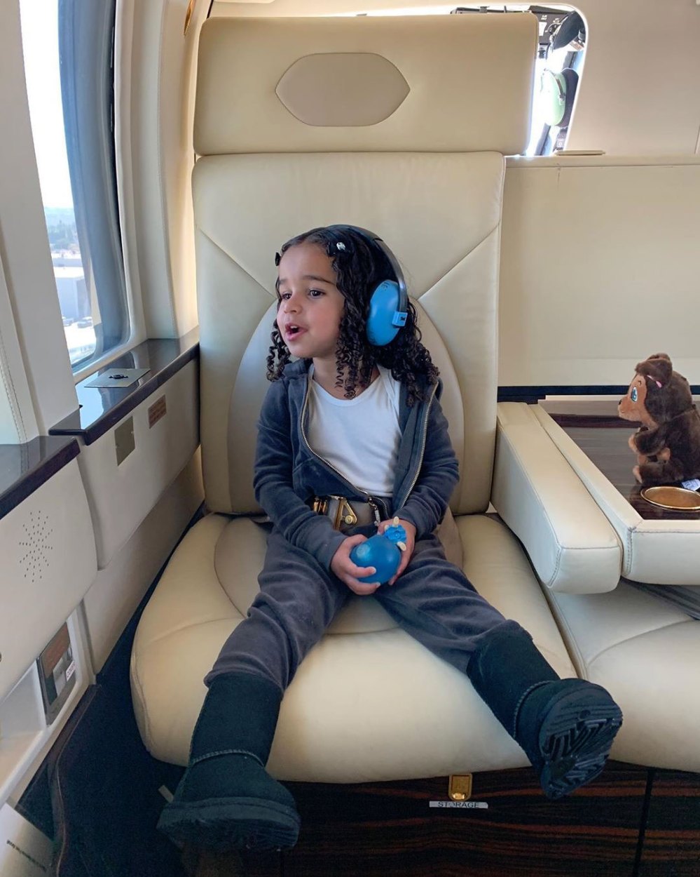 Dream Kardashian Airplane Instagram