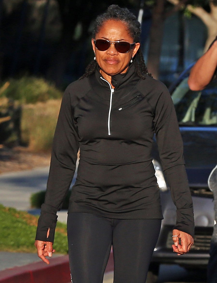 Duchess-Meghan’s-Mom-Doria-Ragland-Spotted-for-the-1st-Time-Since-Royal-Shocker