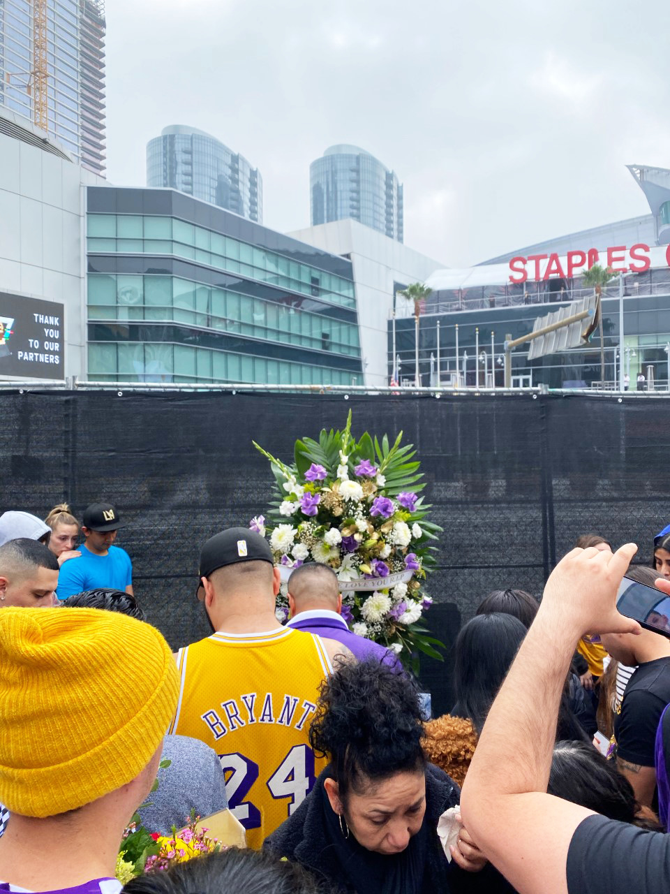 Fans Gather Outside Staples Center To Mourn Kobe Bryant