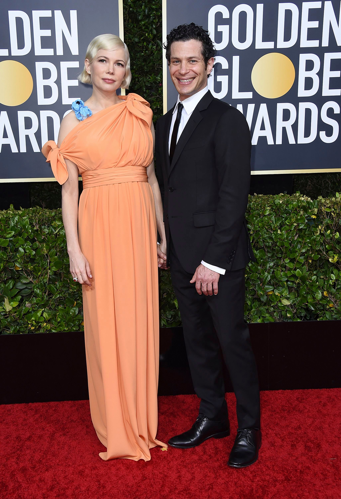 Golden Globes 2020: Michelle Williams Shows Off Baby Bump With Fiance Thomas Kail