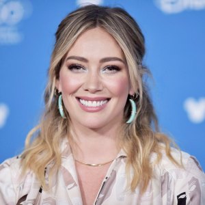 Hilary Duff Struggling to 'Stay Present’ on Honeymoon: Miss My Kids 'a Lot'