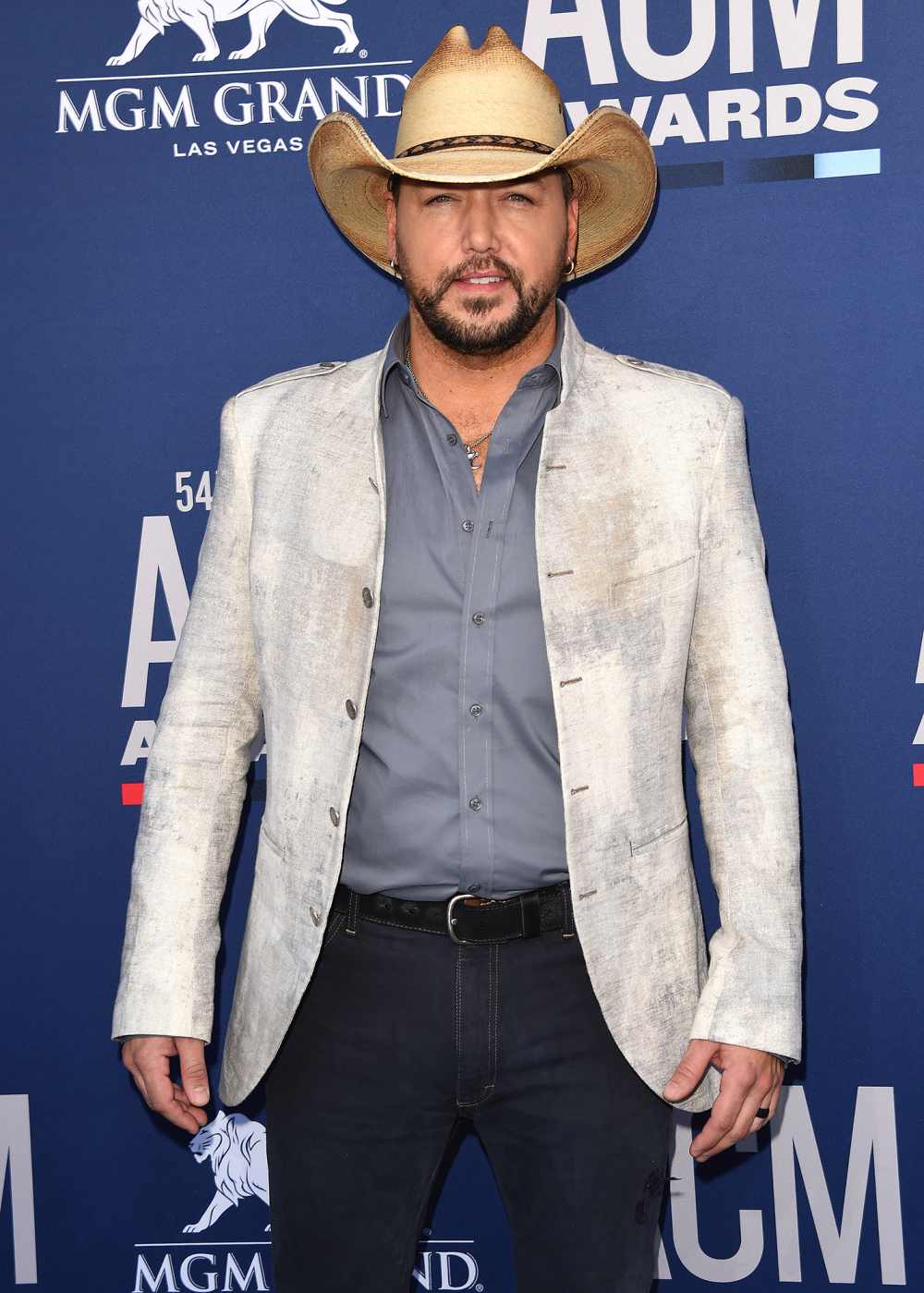 Jason Aldean 'Finally Figured Out' How to Balance His Career and Family