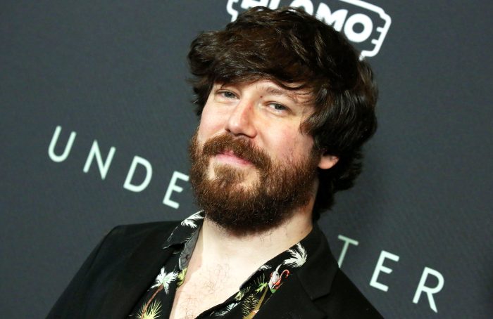 John Gallagher Jr. Would Be Down for Newsroom Reunion