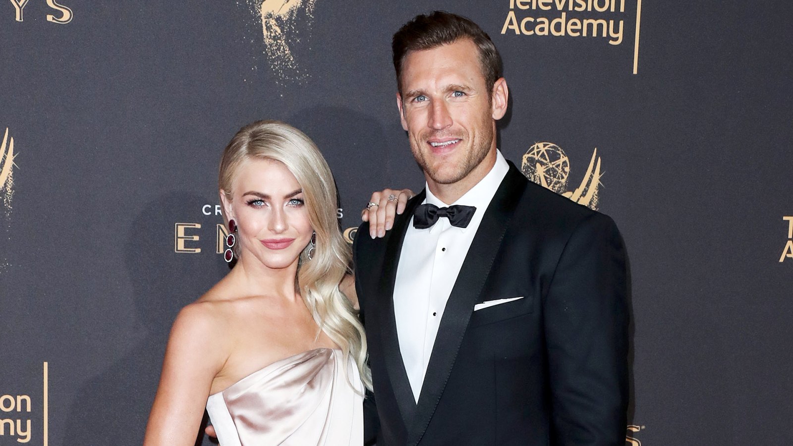 Julianne-Hough-Posts-Cryptic-Quote-Amid-Brooks-Laich-Marital-Drama