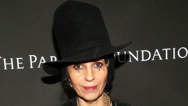 Linda Perry Is Correcting Her Parents Mistake Great Mom