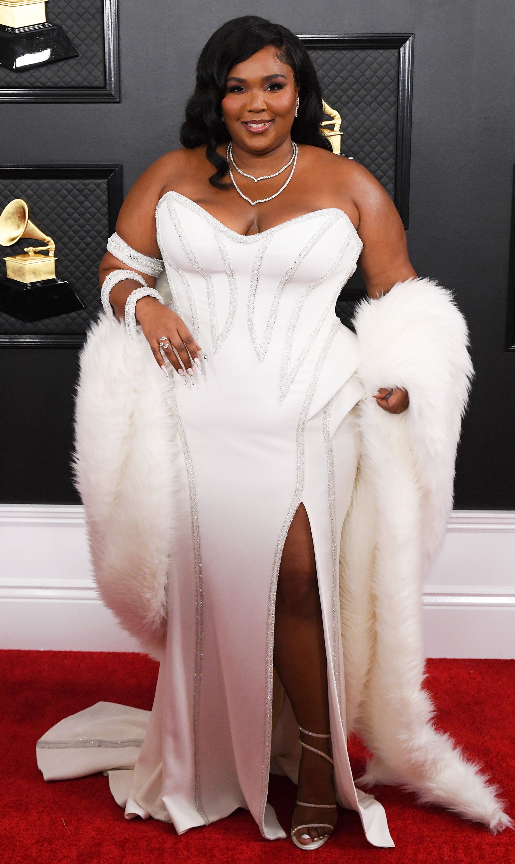 Grammys 2020 Lizzo's Versace Dress Inspired By Diana Ross