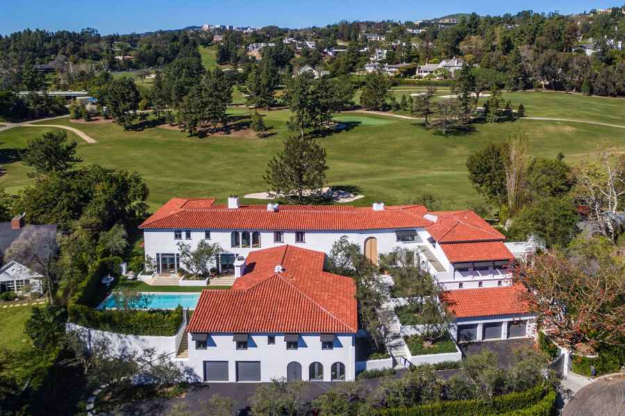 Lori Loughlin and Mossimo Giannulli Put Their 28M House on the Market