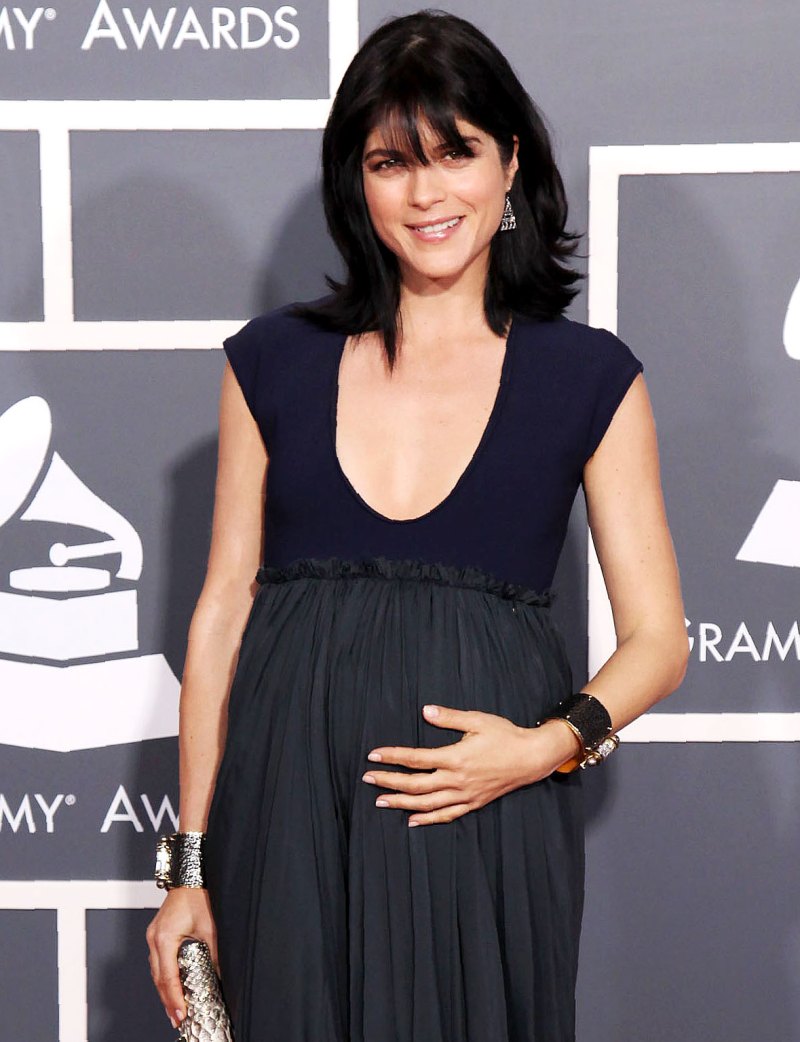 Pregnant Stars Show Baby Bumps Grammys