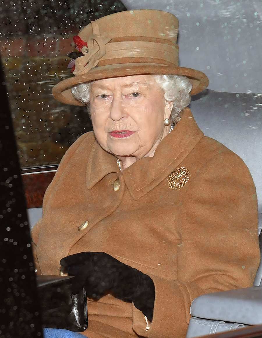 Queen Attends Sunday Service 1 Day Before Planned Meeting With Prince Harry, Prince Charles and Prince William