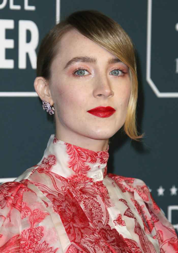 Critics’ Choice Awards 2020: Saoirse Ronan Hair, Makeup, Nails
