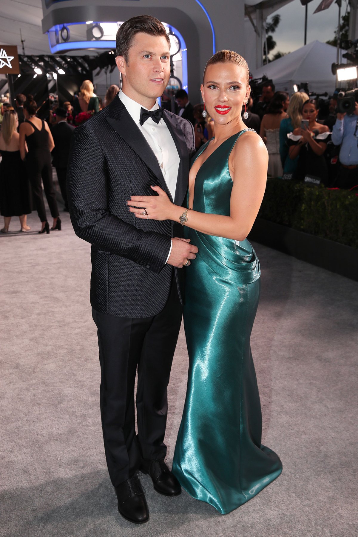 Sag Awards 2020 Scarlet Johansson Attends With Colin Jost