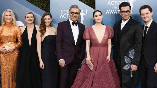 See the Schitts Creek Cast Red Carpet Reunion SAGs 2020