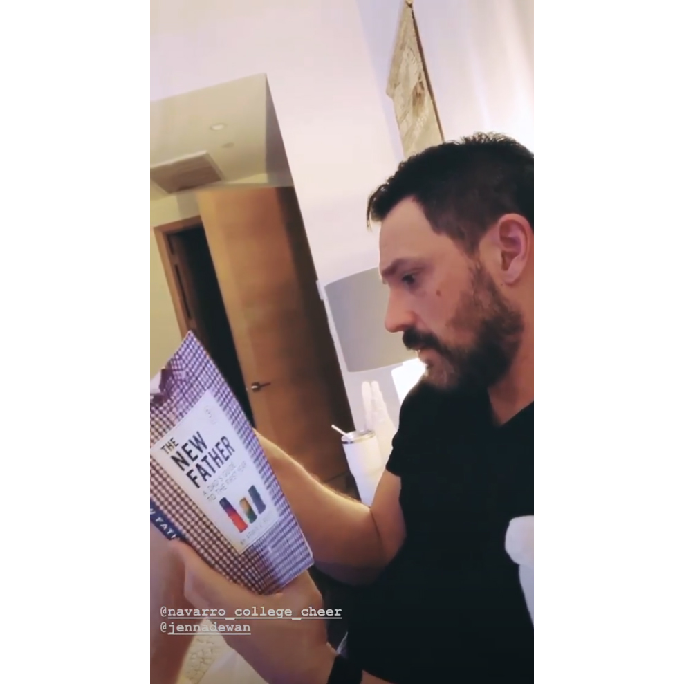 Steve-Kazee-Reads-Book-for-New-Dads-Ahead-of-Jenna-Dewan’s-Birth