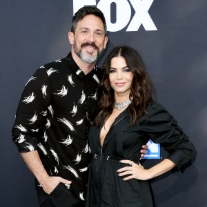 Steve-Kazee-Reads-Book-for-New-Dads-Ahead-of-Jenna-Dewan’s-Birth