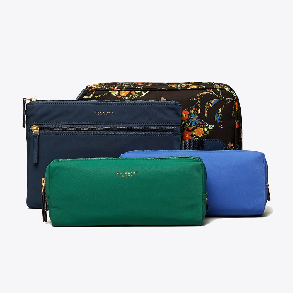 perry-cosmetics-case