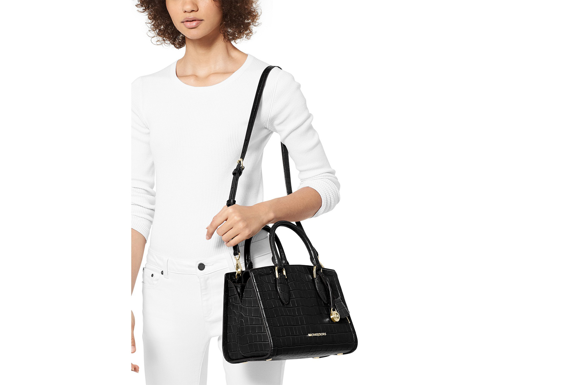 Michael Kors Clearance Handbags 🤩🤩 What!!! #macys #macysloganvalley #kors  #michaelkors #designer #clearance #handbags | By Macys Logan Valley  MallFacebook