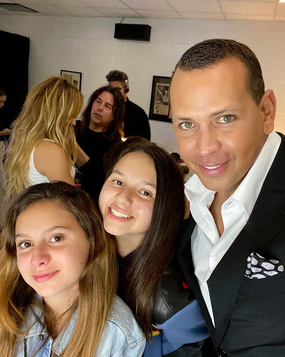 Alex Rodriguez&rsquo;s Daughters Rave About Jennifer Lopez&rsquo;s Daughter Emme&rsquo;s Super Bowl Performance