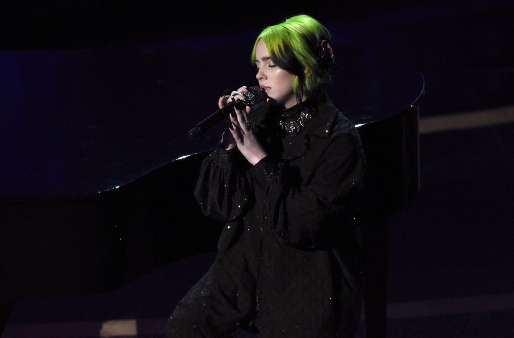 Billie Eilish Stuns With Emotional Beatles Cover at the Oscars 2020