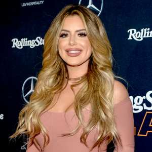 Brielle-Biermann-Gave-a-$150-Lobster-Tail-to-a-Stranger