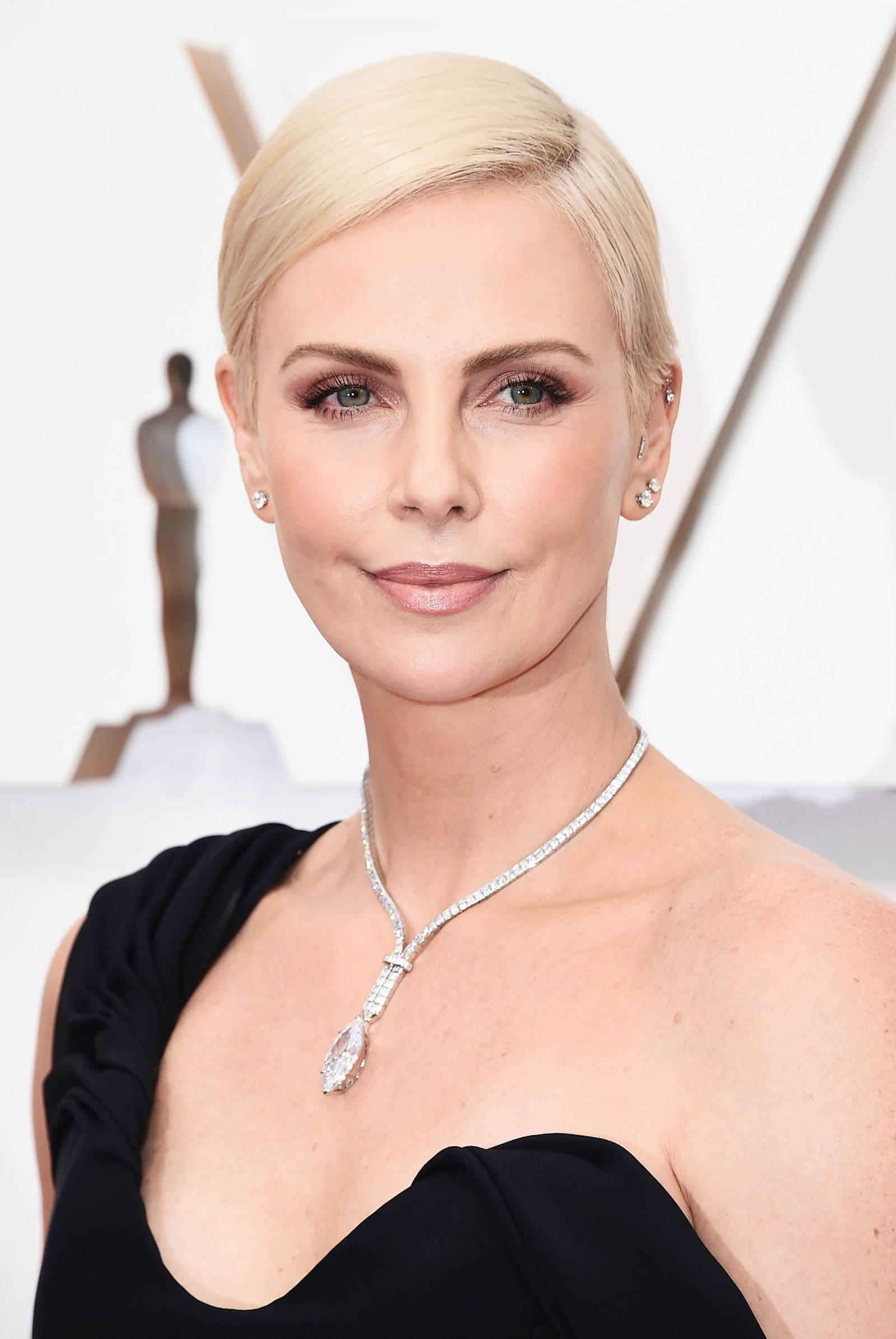 Charlize Theron Oscars 2020 Best Bling