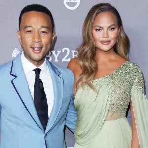 Chrissy Teigen Wears John Legend Themed Leggings