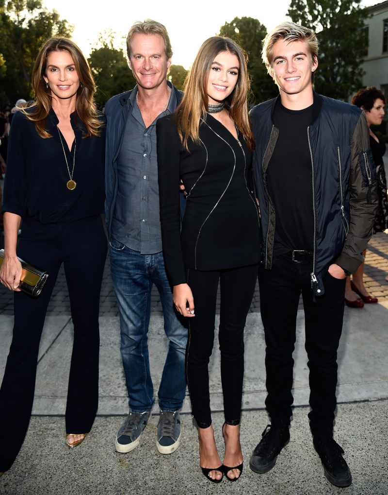 Cindy-Crawford-and-Rande-Gerber's-Family-Album-With-Kaia-and-Presley-13
