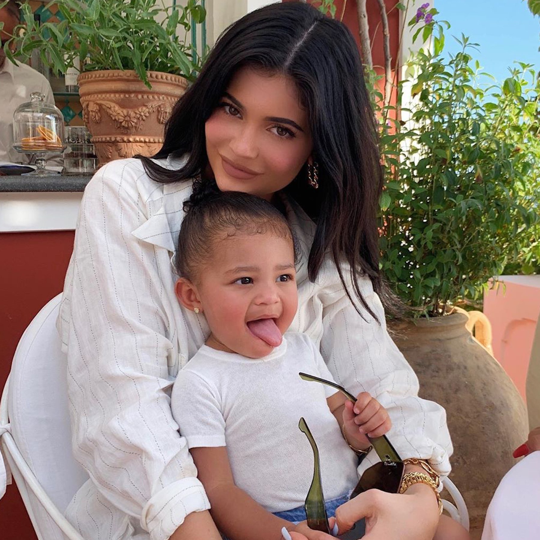 Kylie Jenner Throws a StormiworldThemed 2nd Birthday Party for Stormi(02)