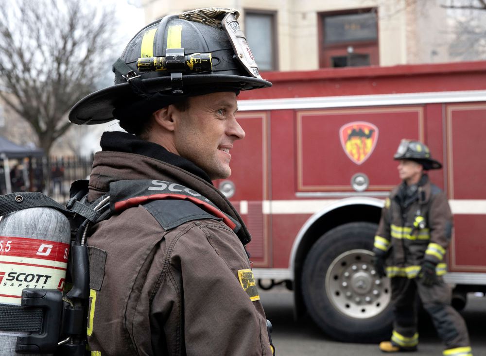 Is Romance in the Air on the Chicago Fire PD Crossover