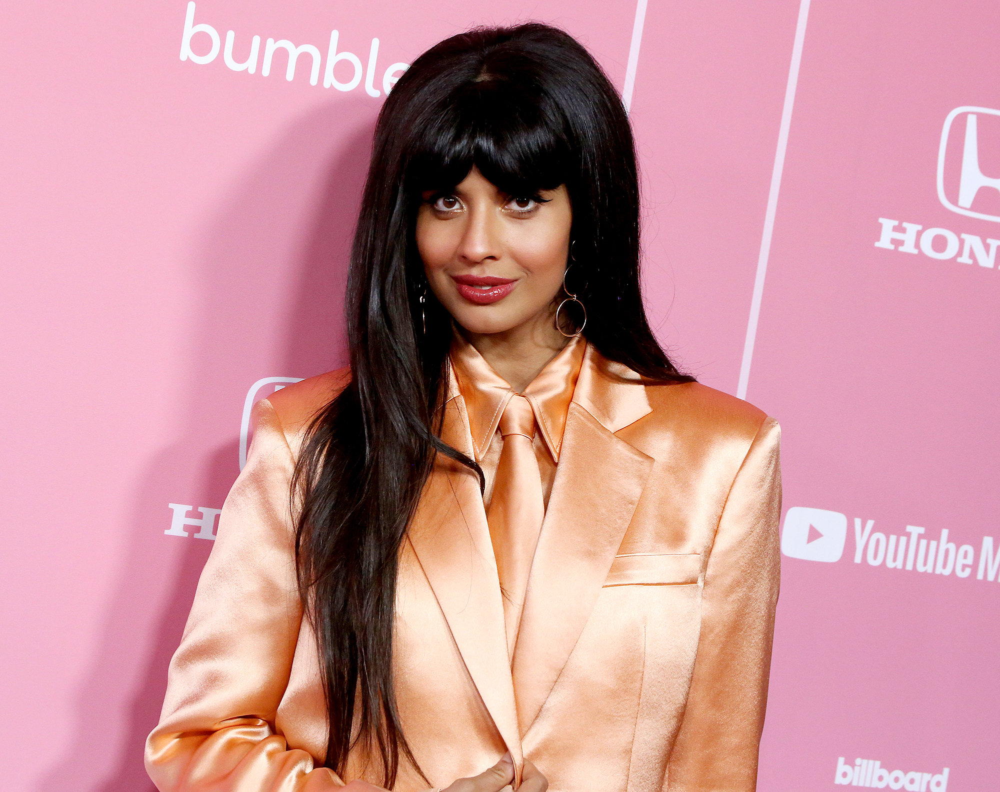 Jameela-Jamil-Said-‘No’-for-a-Year-to-Things-She-Cared-to-Not-Do