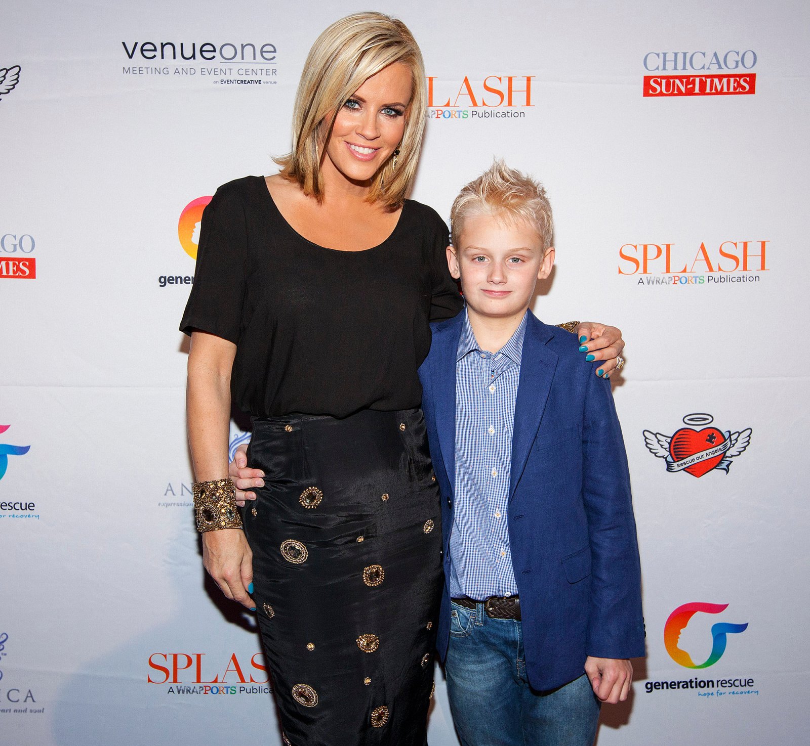 Jenny Mccarthys Son Is ‘independent Doesnt Want Love From Mom 