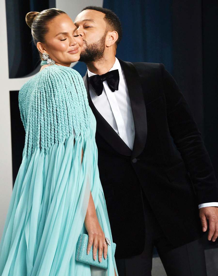 John Legend Kissing Chrissy Teigens Cheek Afterparties Oscars 2020