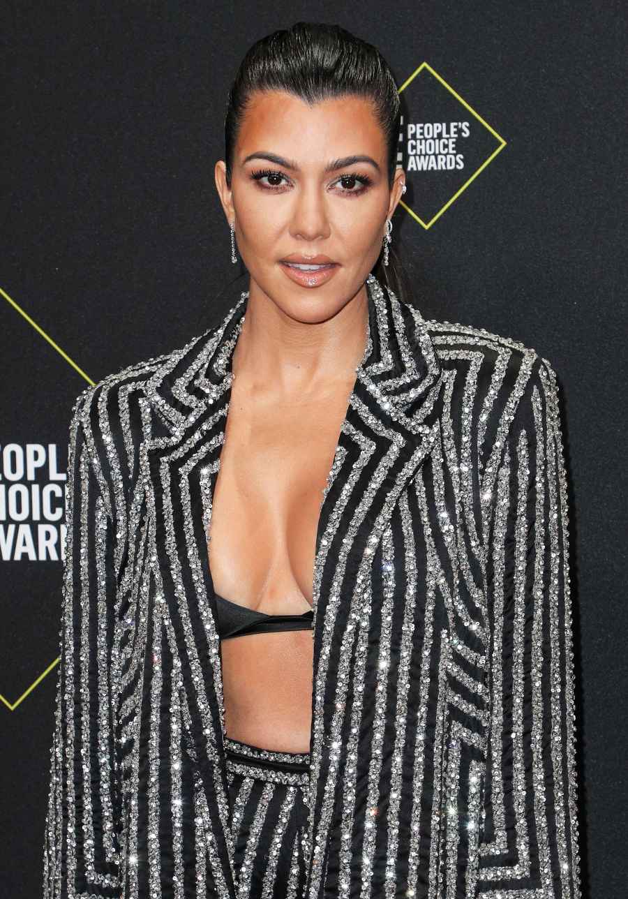 Kardashian-Jenner Clan Beauty Hacks - Kourtney Kardashian