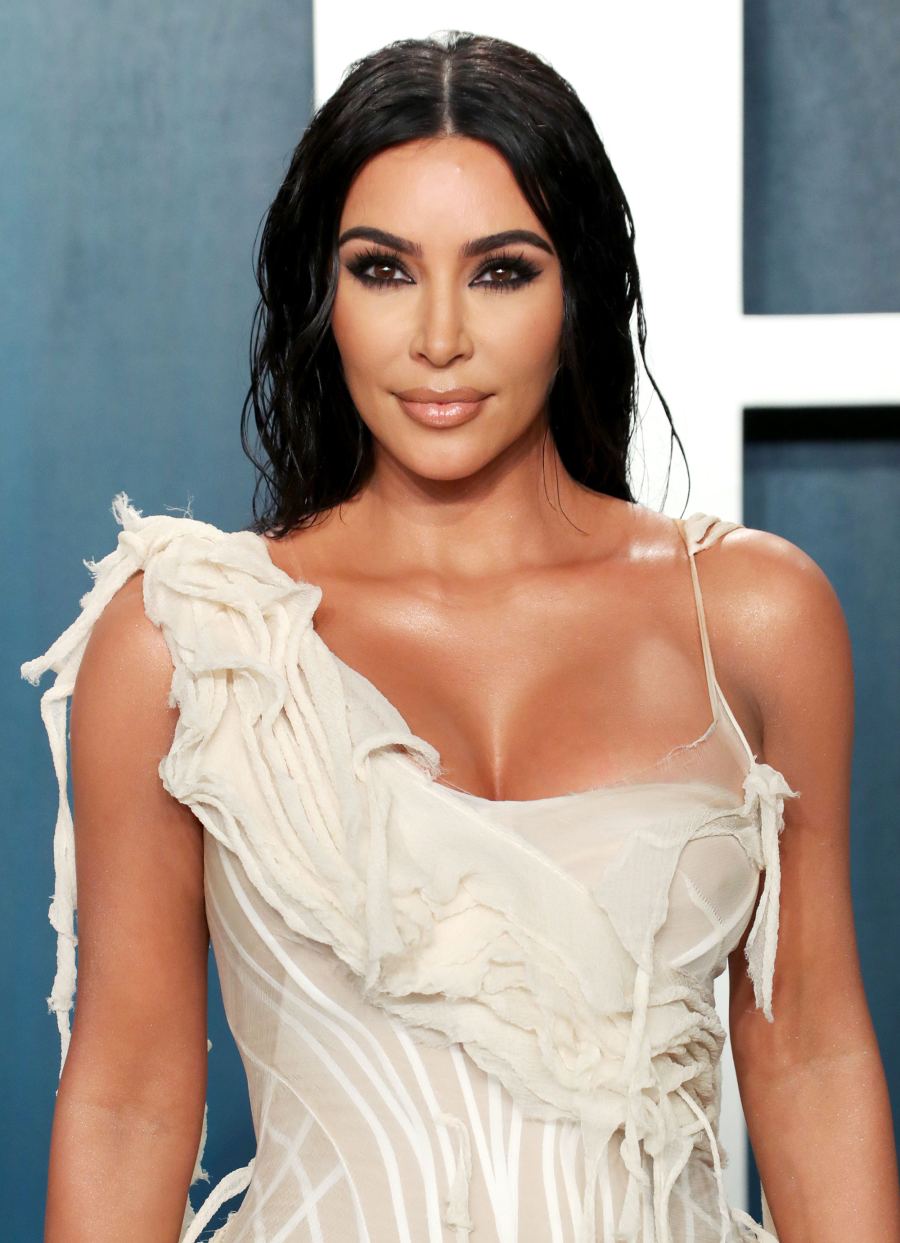 Kardashian-Jenner Clan Beauty Hacks - Kim Kardashian