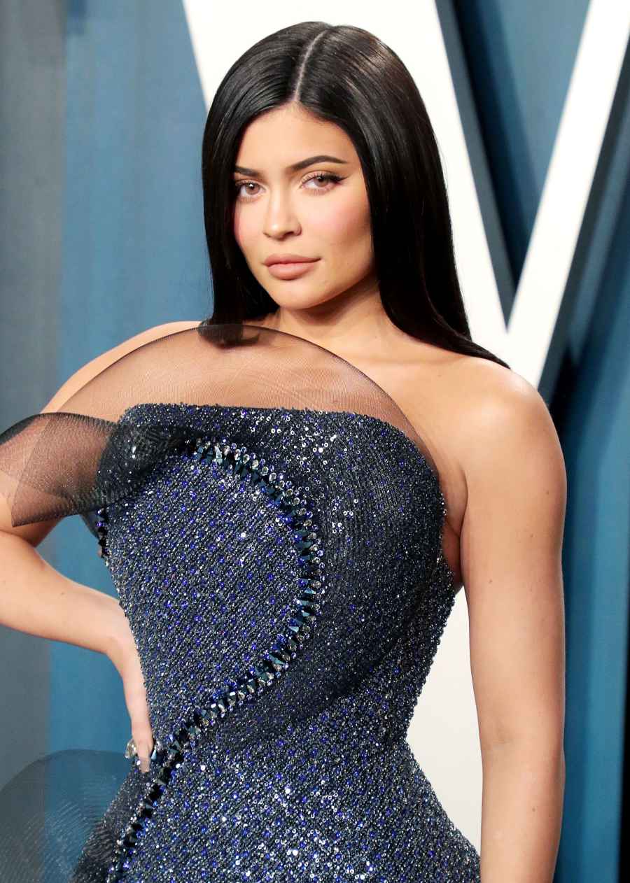 Kardashian-Jenner Clan Beauty Hacks - Kylie Jenner