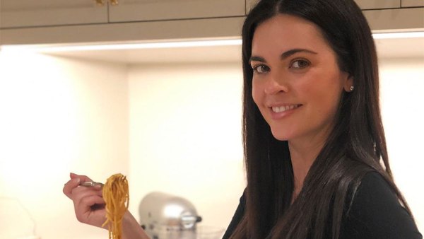Katie Lee Pregnant With First Child Baby Bump Pic