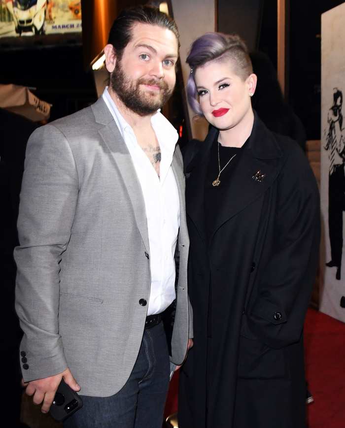 Kelly Osbourne Welcomes New Pet Into Her Family After Brother Jack Osbournes Dog Has Puppies