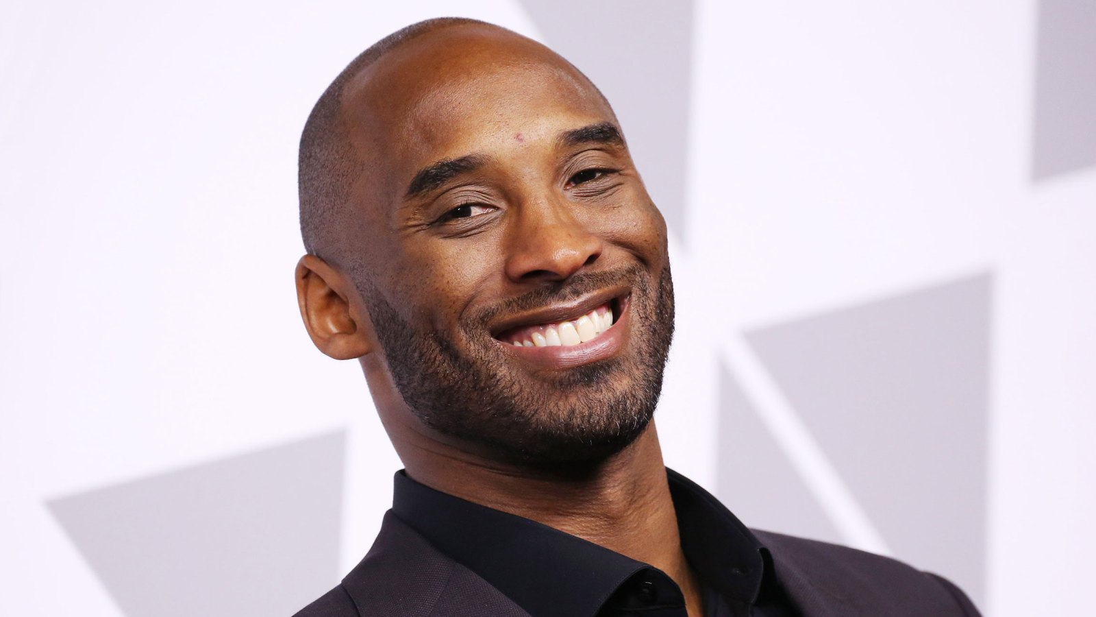 Kobe Bryant Fans Are Visiting His Favorite Restaurant In His Honor