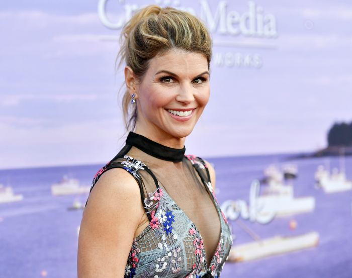 Lori-Loughlin-Is-Hopeful-and-'Ready-to-Fight'-Ahead-of-Court-Date
