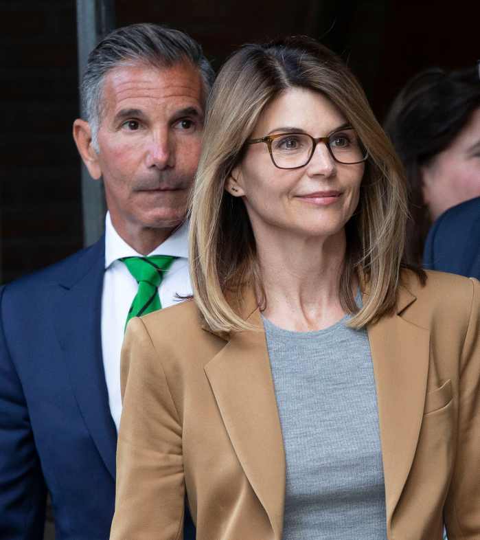 Lori Loughlin and Mossimo Giannulli Rowing Resume Released