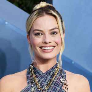 Why Margot Robbie 'Hung Up' Her Tattoo Gun