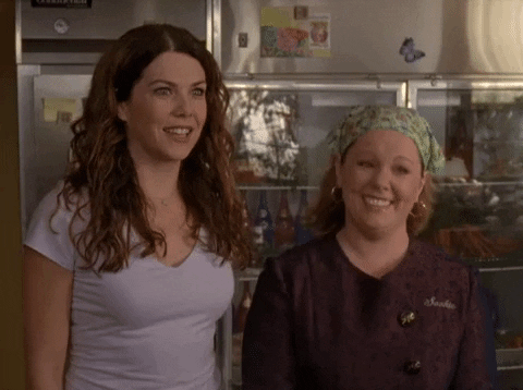 Lauren Graham and Melissa McCarthy on Gilmore Girls