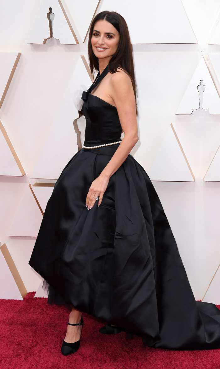 Oscars 2020 Arrivals - Penelope Cruz