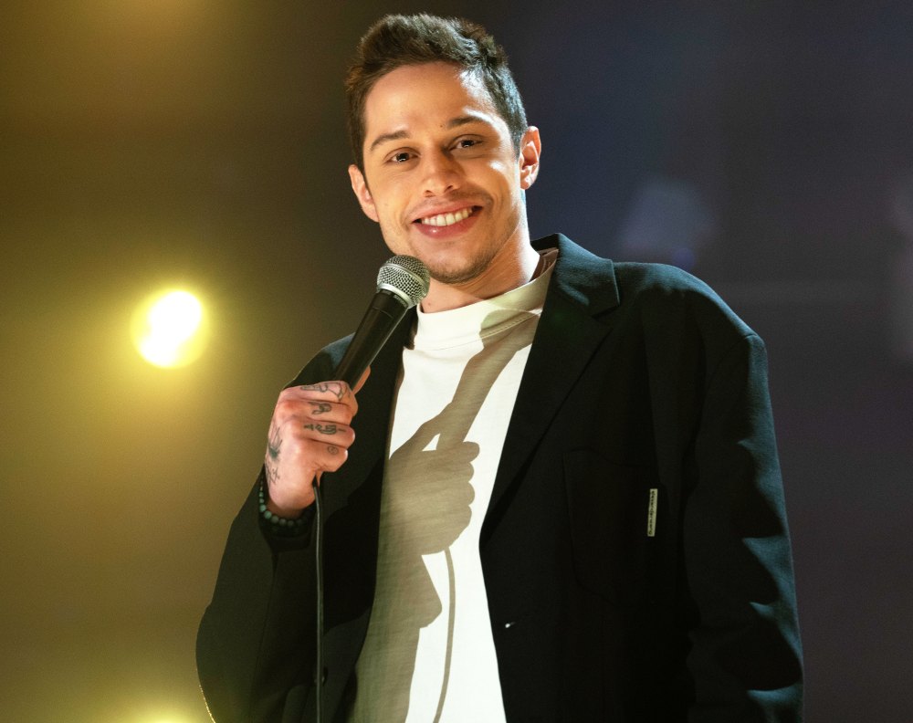 Pete Davidson Jokes About Ariana Grande Relationship Standup Special